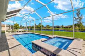 Brand new 4-bedroom electric-heated pool home on canal - Villa Cape Vida